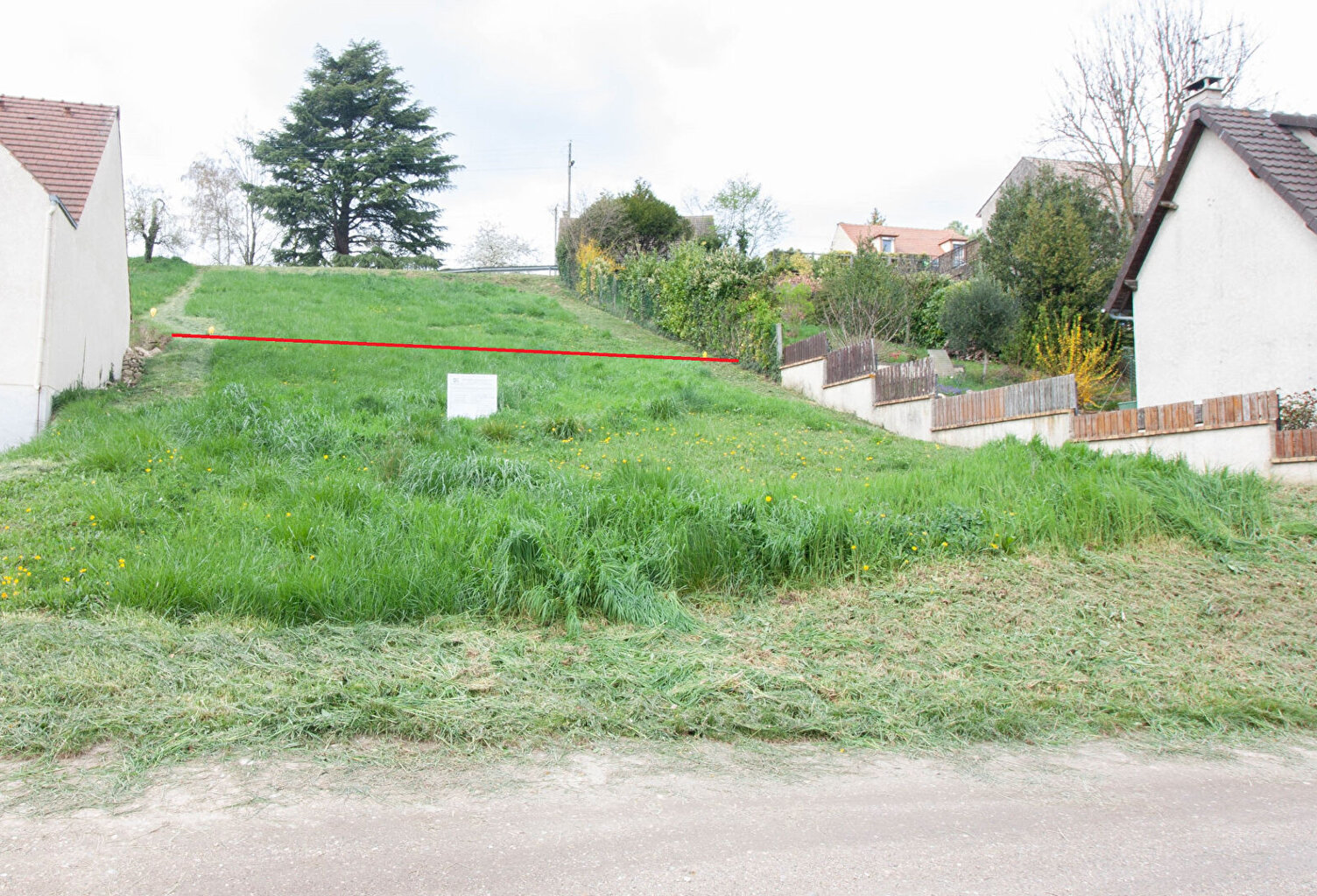 Mandataire unique - Terrain constructible à vendre sur Juziers — photo 1