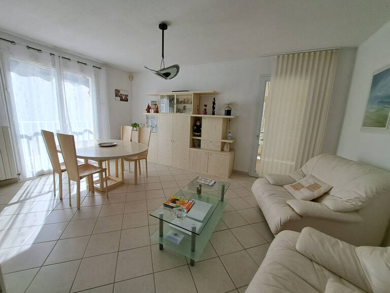 maison  — photo 1