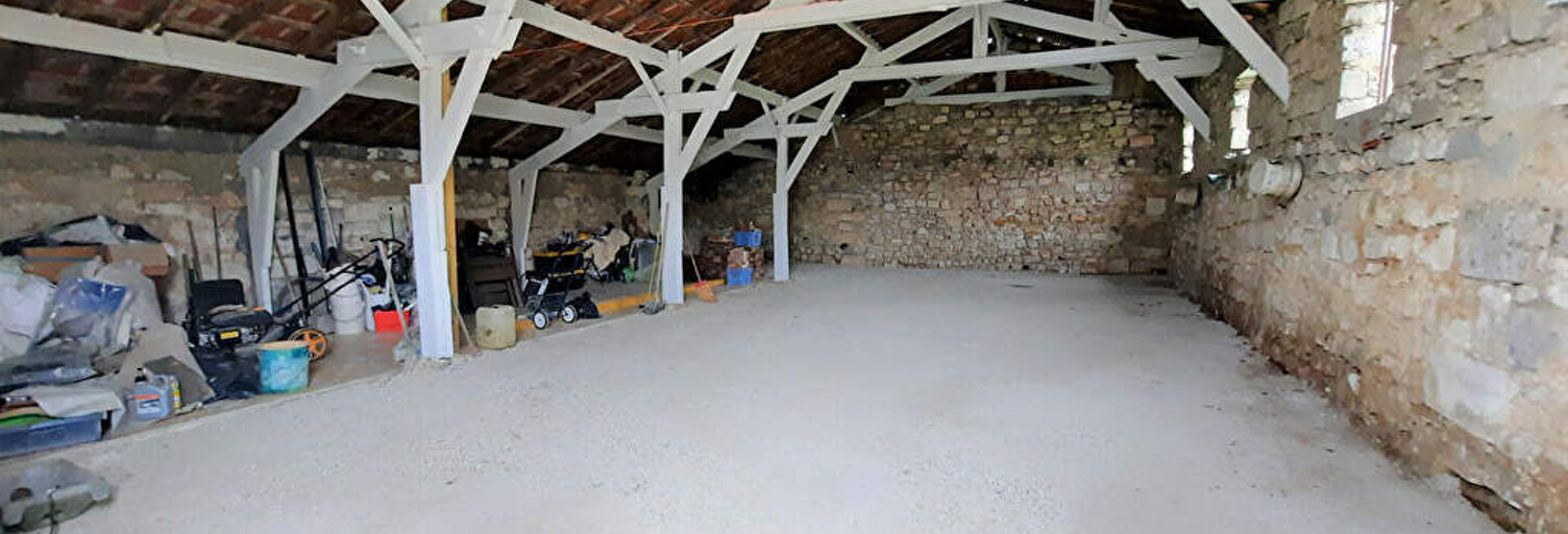 Maison 1 Pièce 121 m² à vendre à Angoulême (16000)