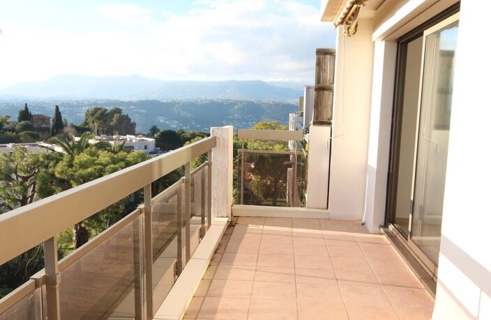 2 P avec terrasse vue mer et parking — photo 5