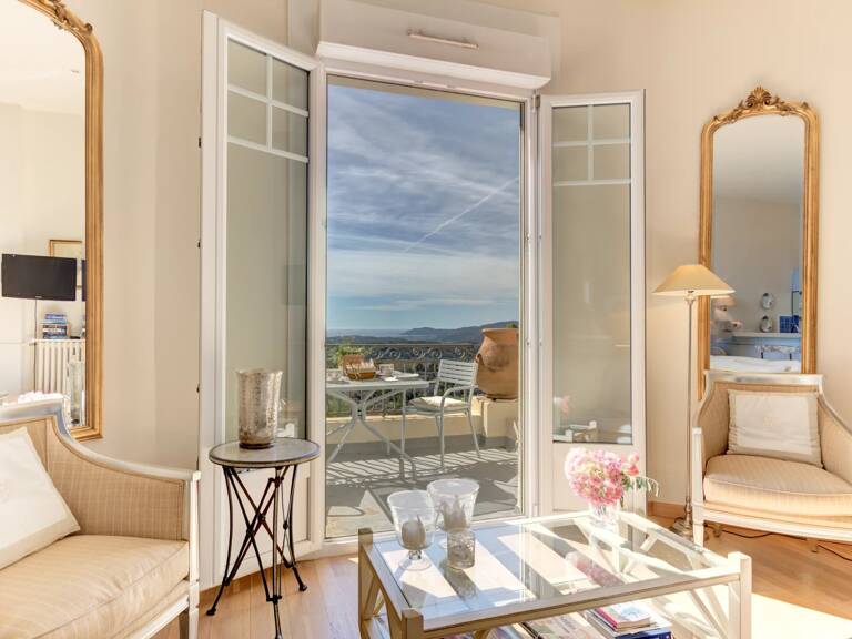 Appartement 3 pièces avec vue mer — photo 1
