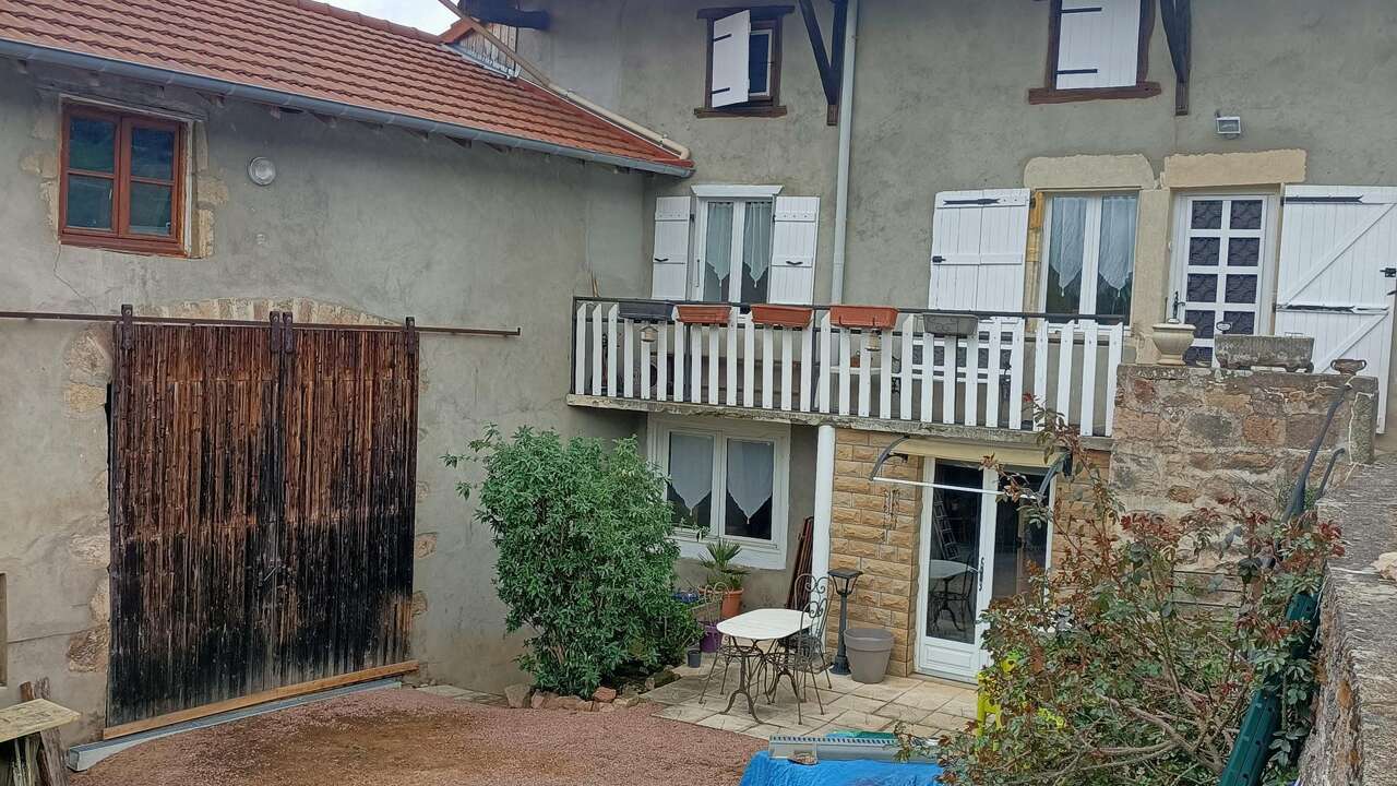 maison 8 pièces 200 m2 à vendre à Saint-Igny-de-Vers (69790)