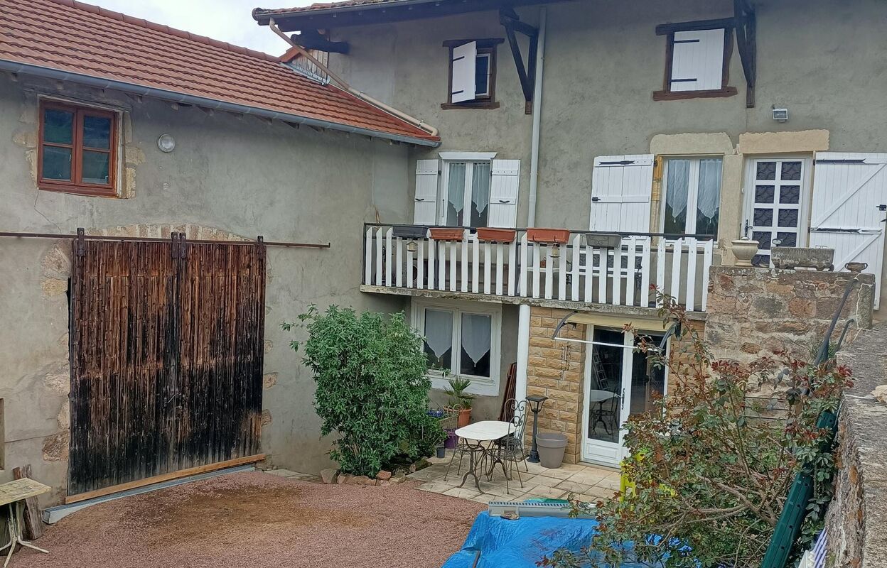 maison 8 pièces 200 m2 à vendre à Saint-Igny-de-Vers (69790)