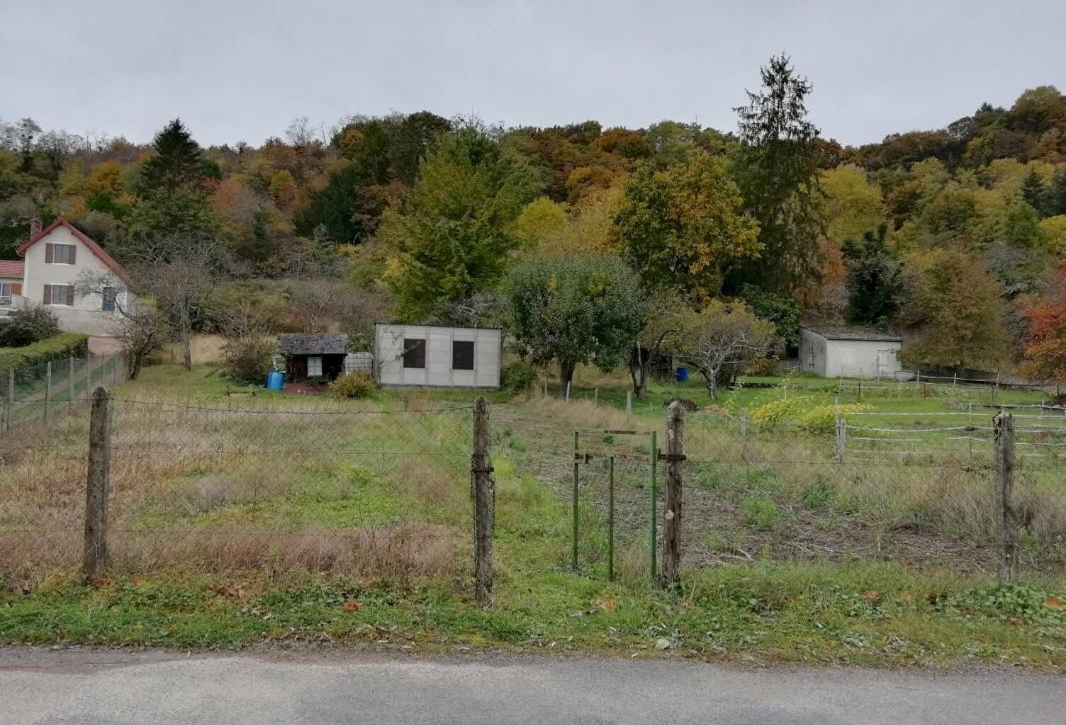 TERRAIN CONSTRUCTIBLE / PREMERY — photo 1