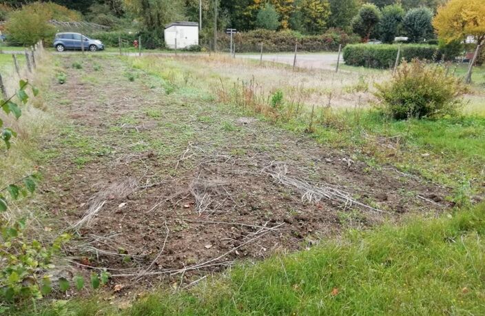 TERRAIN CONSTRUCTIBLE / PREMERY — photo 3