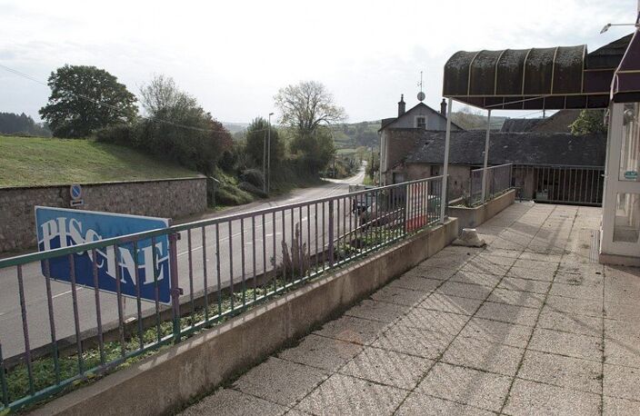 BAR / HÔTEL dans le Morvan — photo 3