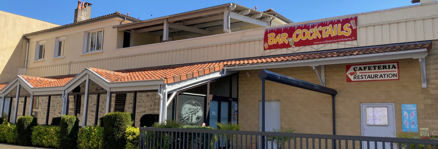 Immeuble  668 m² à vendre à Confolens (16500)