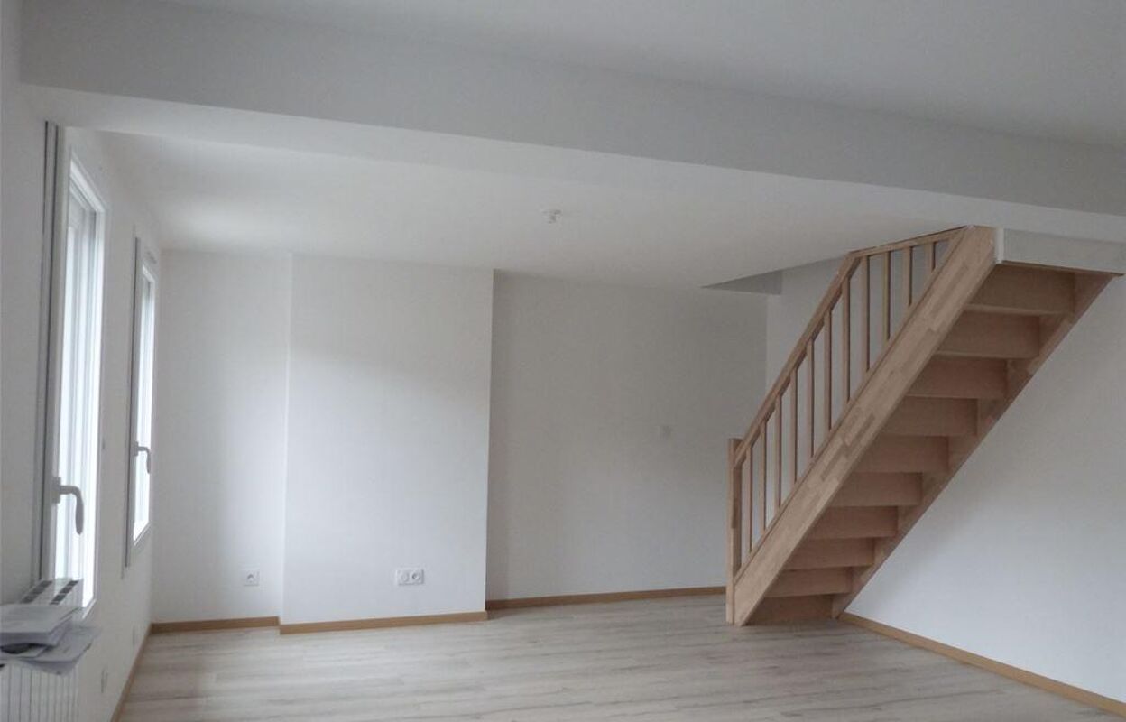 immeuble  pièces 320 m2 à vendre à Charleval (27380)