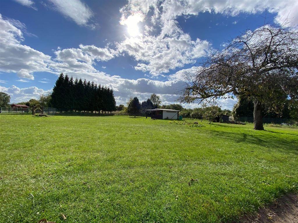Photo Terrain constructible - 752m² - Monthenault image 3/4
