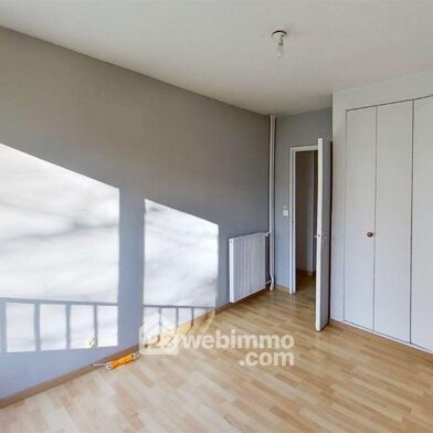 Appartement 4 pièces 79 m²