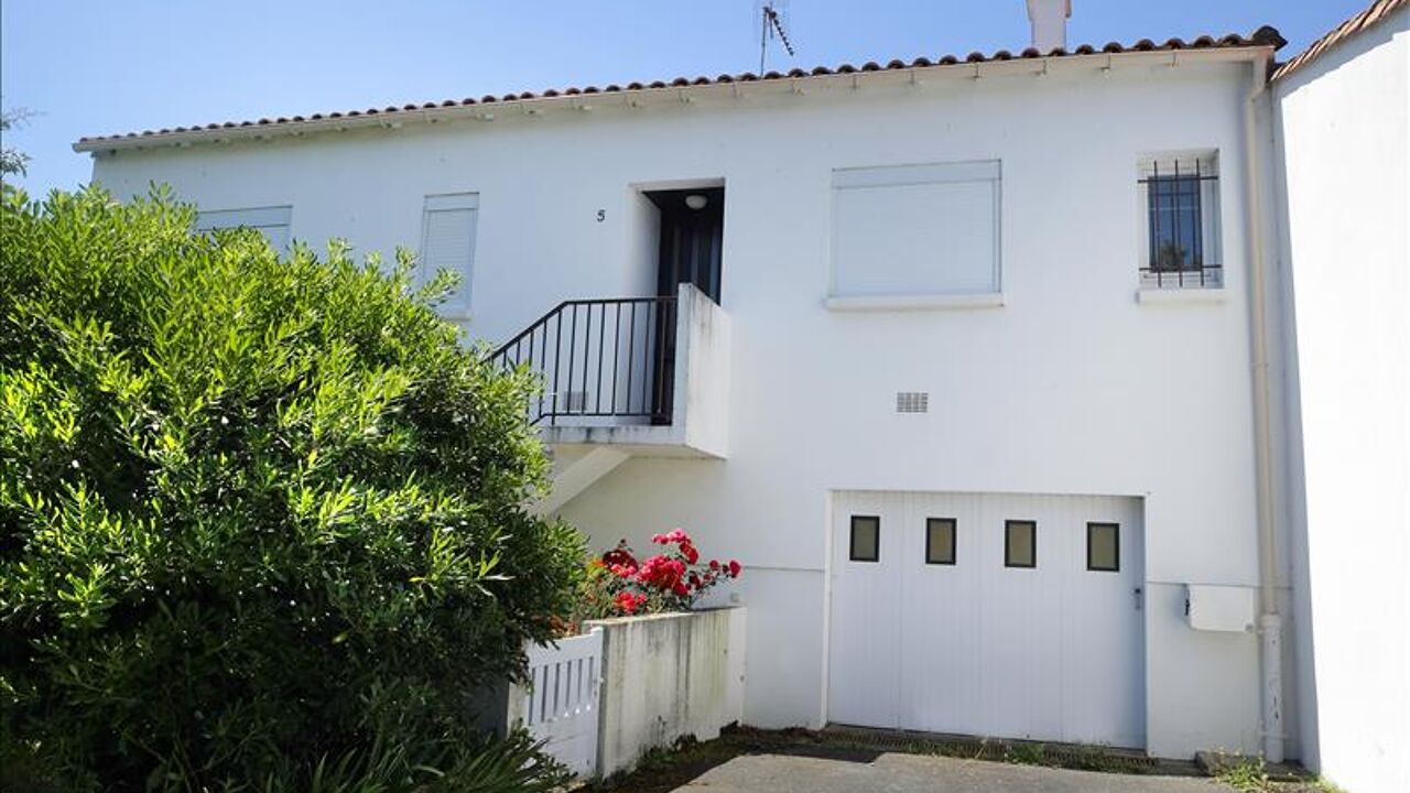 maison 5 pièces 85 m2 à vendre à La Rochelle (17000)