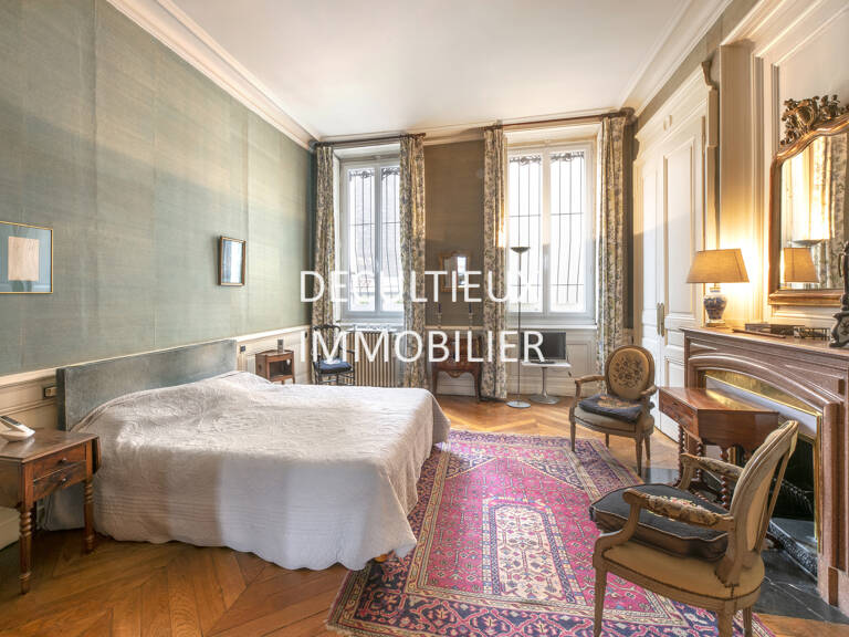 SUR LE QUAI GAILLETON APPARTEMENT FAMILIAL LYON 2o (Rhône) — photo 1
