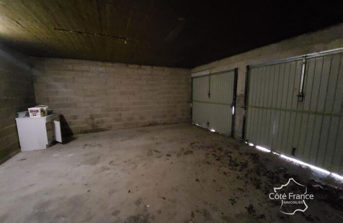 Maison six chambres, double garage, terrain 556m2 — photo 3