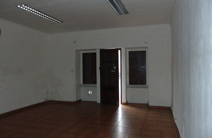 Immeuble Agde 2 appartements et 2 commerces  340 m2 — photo 4