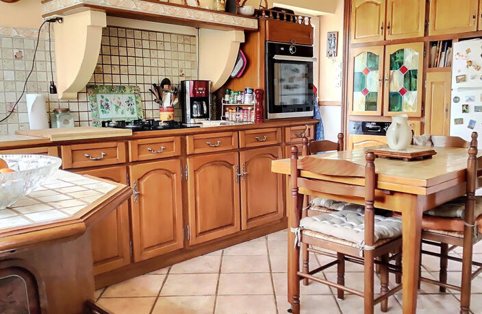 Maison en pierre à Bégadan — photo 3