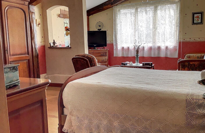 Maison en pierre à Bégadan — photo 5