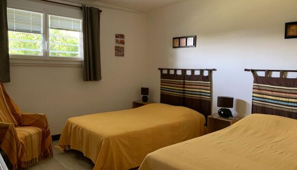 Villa / Maison 8 pièces  à vendre Yves 17340