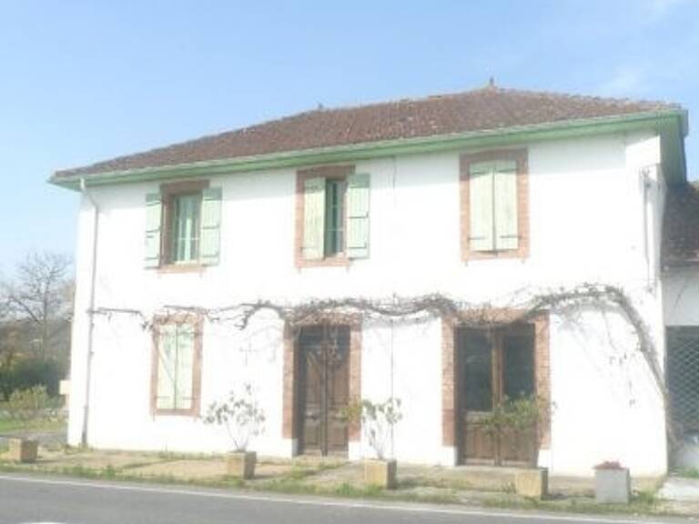Ancien café restaurant avec maison — photo 1