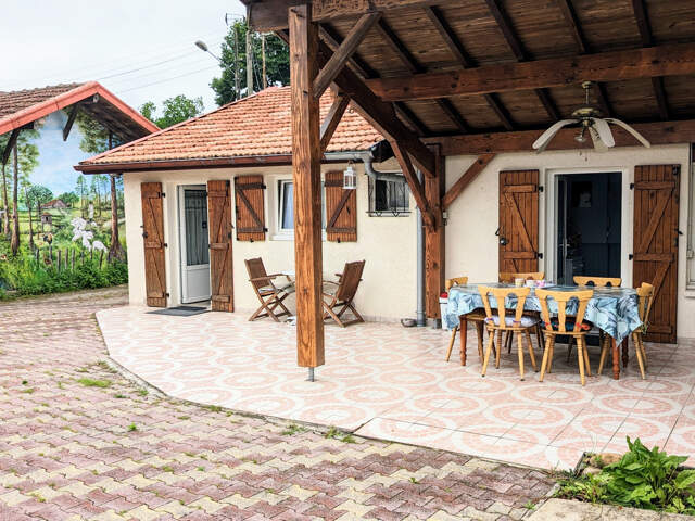ENSEMBLE IMMOBILIER DE 2 MAISONS AVEC CHALET — photo du bien