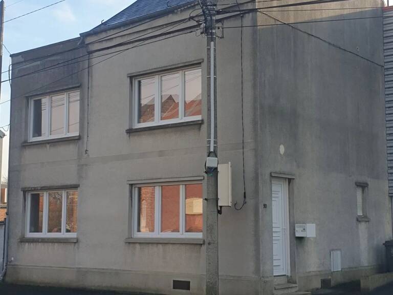 En vente chez Bruyere Immobilier — photo 1