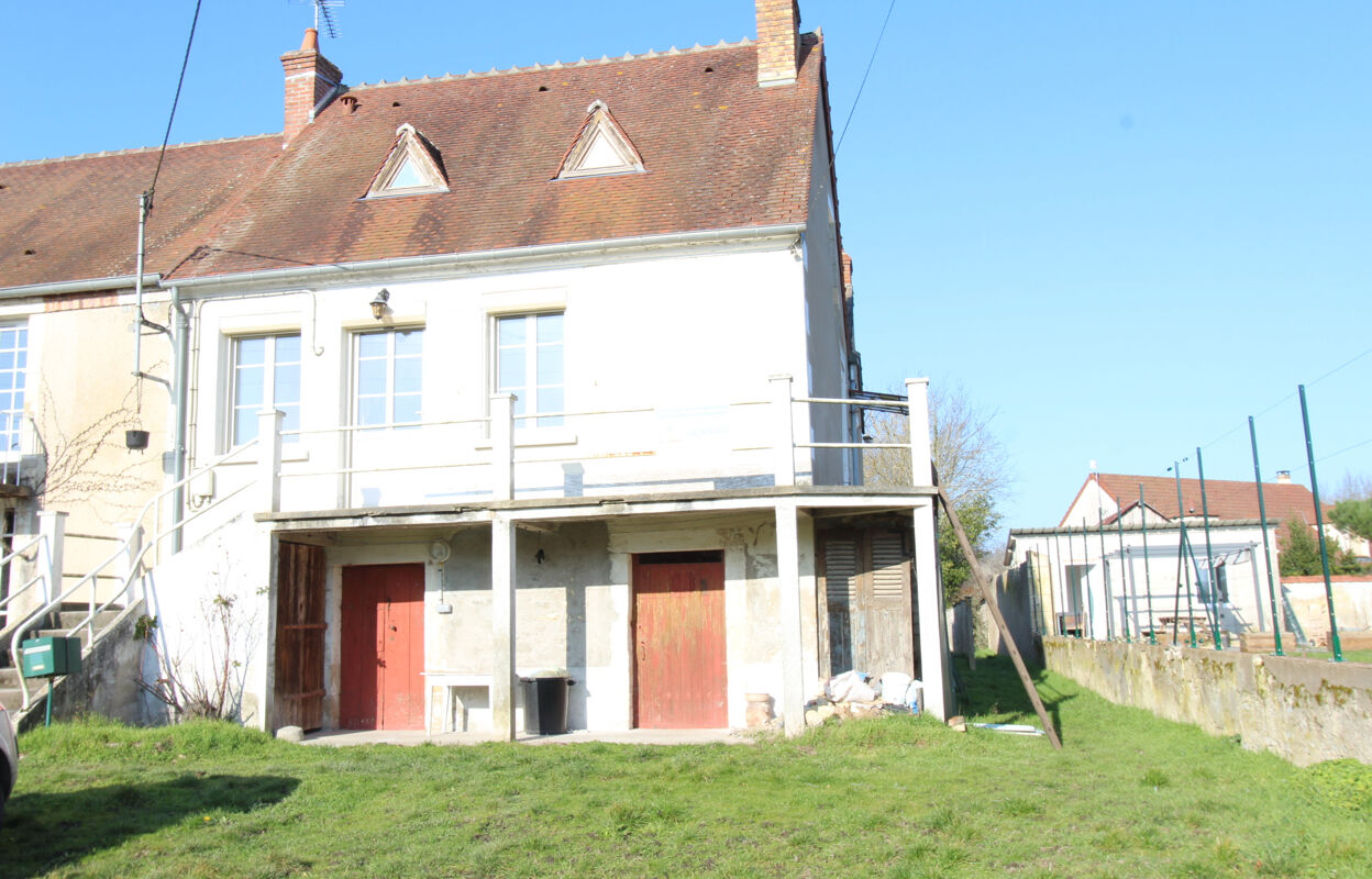 maison 2 pièces 68 m2 à vendre à Argenvières (18140)