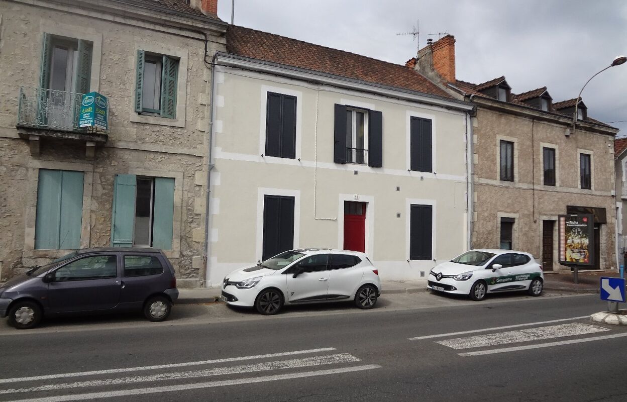 immeuble  pièces 120 m2 à vendre à Périgueux (24000)