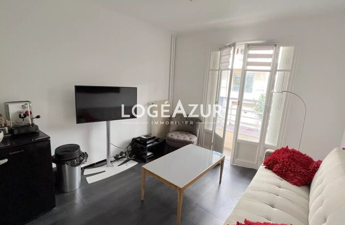 VENTE APPARTEMENT / BUREAU - ANTIBES CENTRE VILLE — photo 2