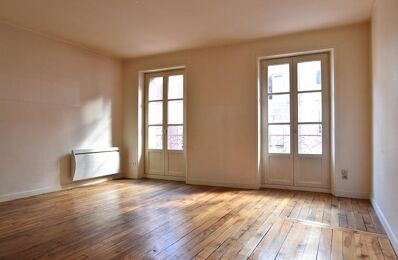 location appartement 399 € CC /mois à proximité de Vals-Près-le-Puy (43750)