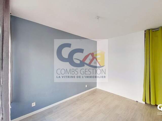 Appartement 3 pièces 61 m² à Corbeil-Essonnes — photo du bien