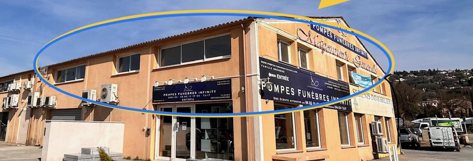 Commerce  144 m² à louer à Montauroux (83440)