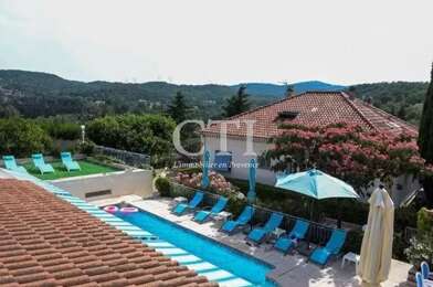 Maison 7 pièces 555000 €