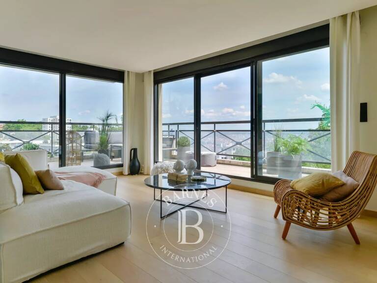 Lyon 5 - Appartement de 207,11 m² -  3 Terrasses - Garage - 4 chambres — photo 1
