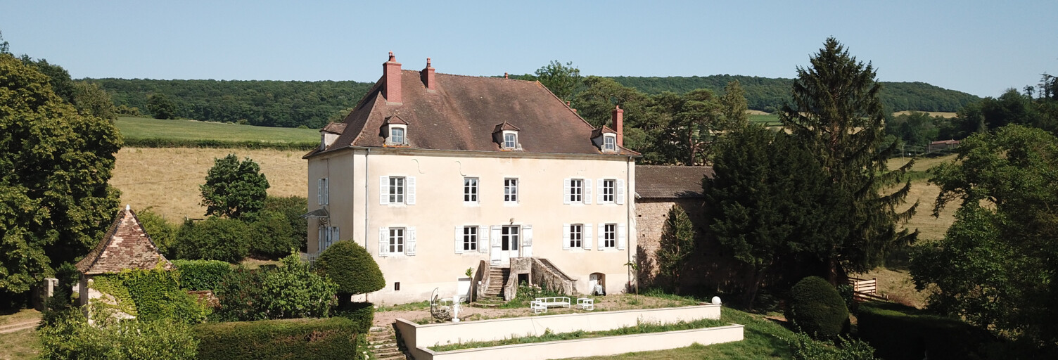 Maison 12 Pièces 340 m² à vendre à Cluny (71250)