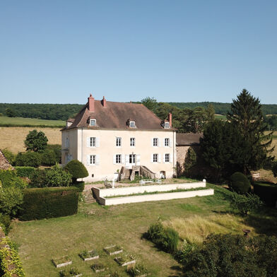 Maison 12 pièces 675000 €