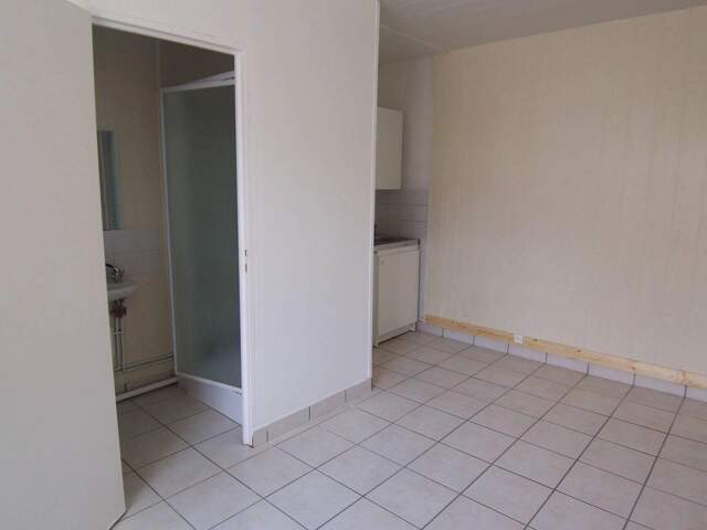 SPECIAL INVESTISSEUR Studio au 8 rue Vergniaud — photo du bien