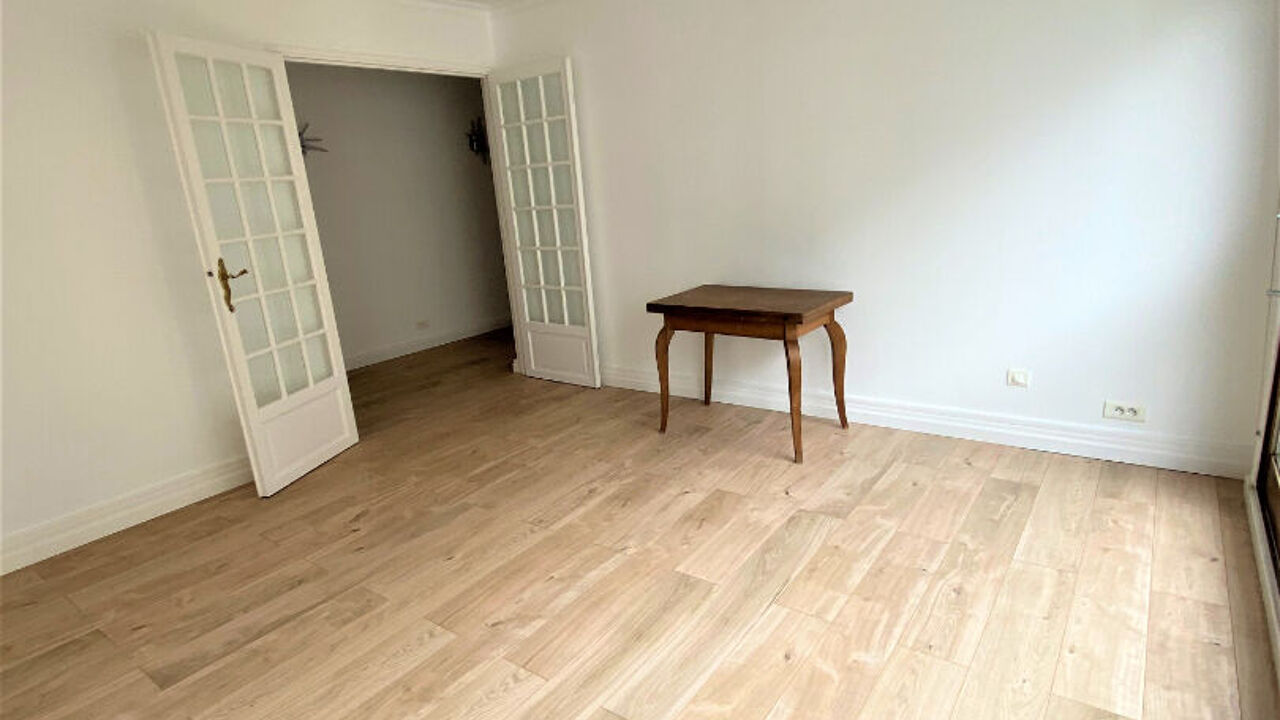 appartement 3 pièces 79 m2 à vendre à Paris 15 (75015)