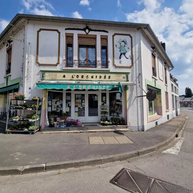 Immeuble  106000 €