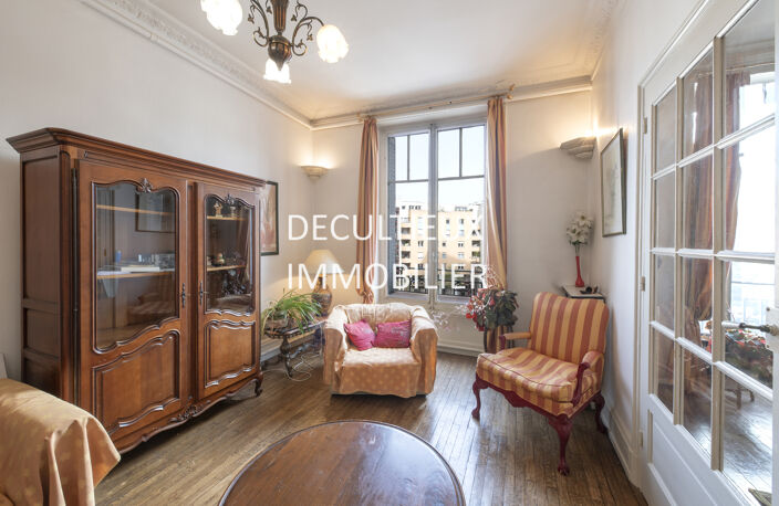 APPARTEMENT CHARPENNES VILLEURBANNE Beau potentiel — photo 2