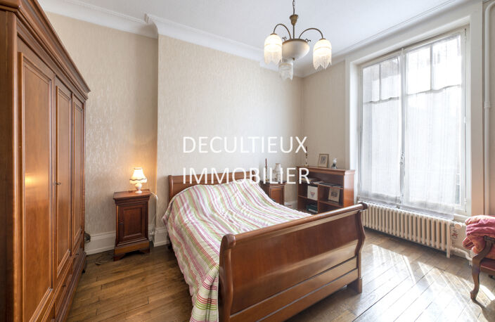 APPARTEMENT CHARPENNES VILLEURBANNE Beau potentiel — photo 5