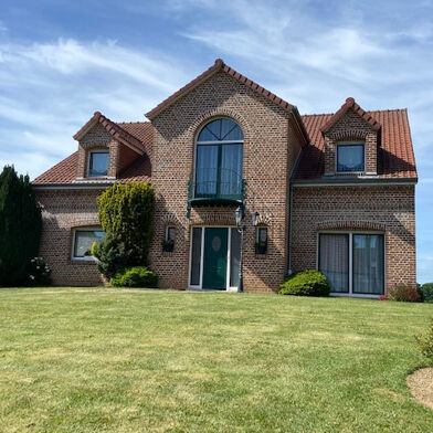 Maison 9 pièces 361 m²