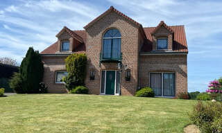 Maison 9 Pièces 361 m² à vendre à Warlus (62123)