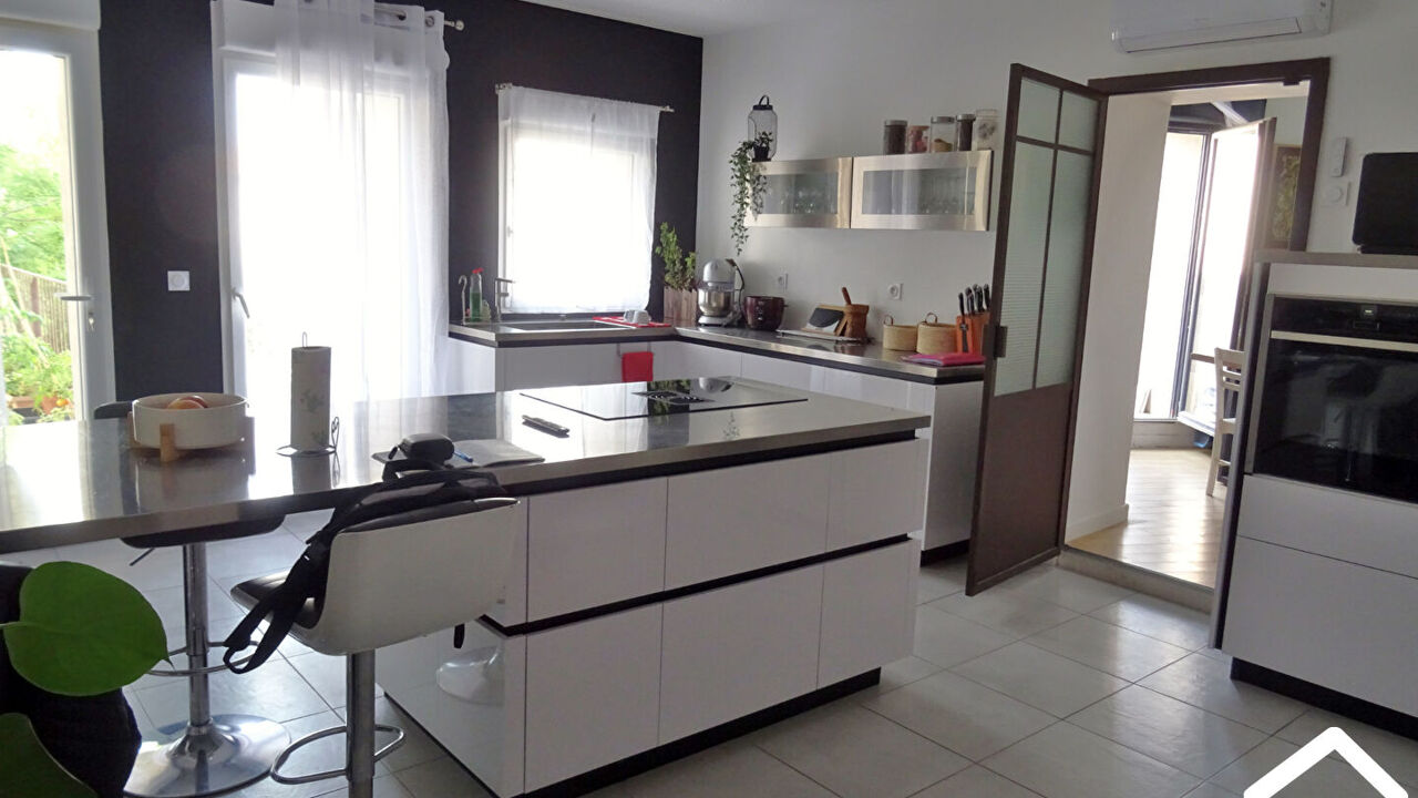 appartement 4 pièces 150 m2 à vendre à Poussan (34560)