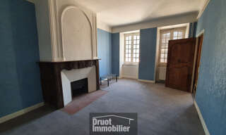 Immeuble  265 m² à vendre à Saint Geniez d'Olt et d'Aubrac (12130)