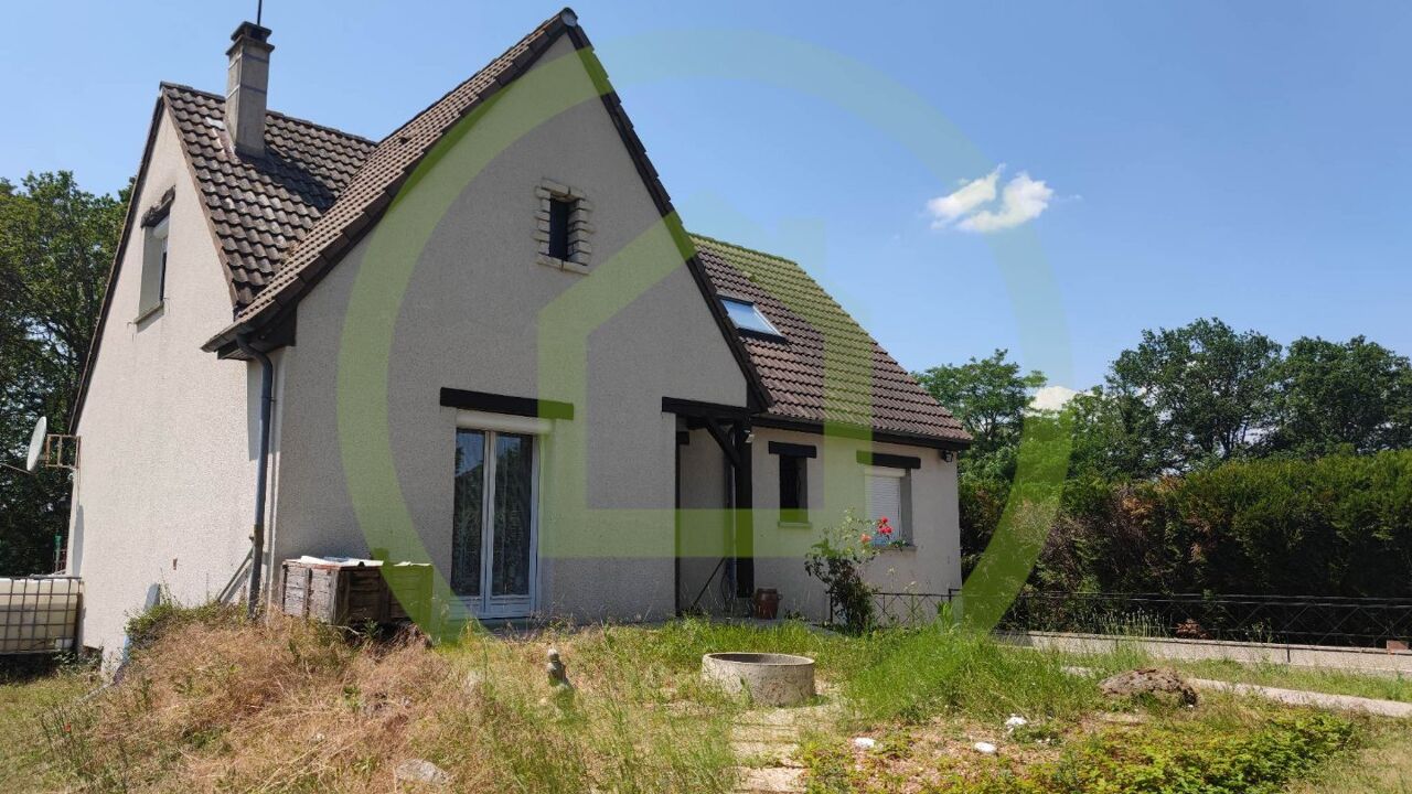 maison 7 pièces 117 m2 à vendre à Saint-Hilaire-sur-Yerre (28220)