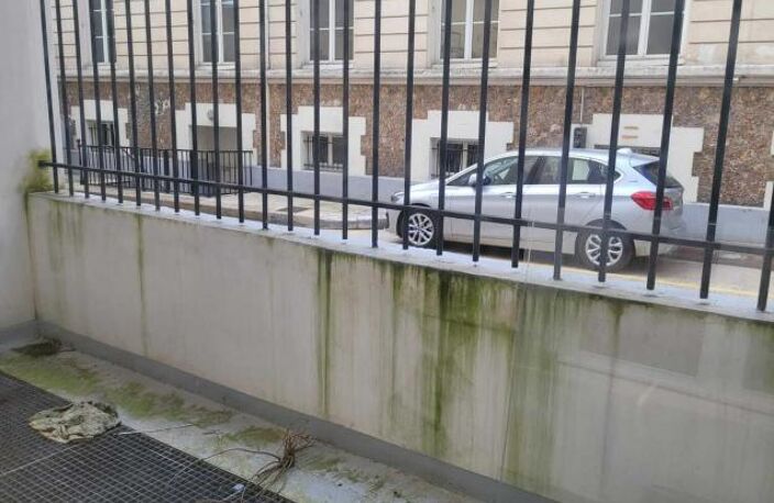 PARIS 75009 - VENTE - MURS BUREAUX - 180m2 - LOCAUX PROFESSI — photo 3