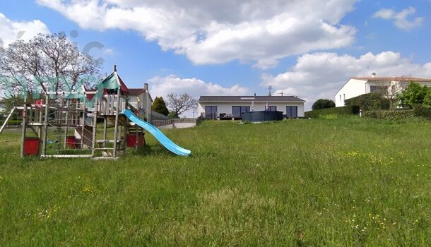 Villa / Maison 5 pièces  à vendre Ruffec 16700