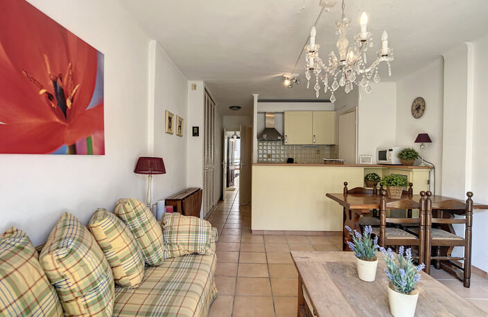 Appartement - 2 pièces - Juan Les Pins — photo 3
