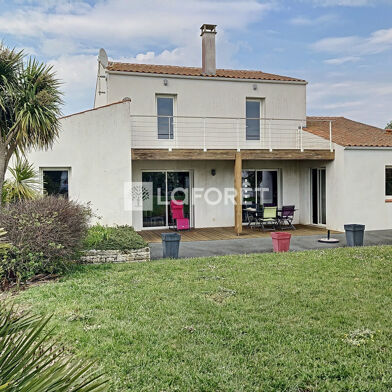 Maison 6 pièces 710000 €