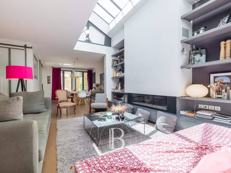 Lyon 2 - Sainte-Blandine - Maison de ville d'environ 313 m² - Terrasses - 6 chambres- Garage 60m² — photo 1