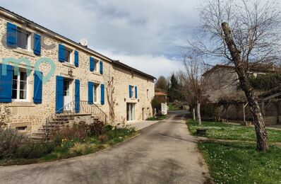 vente maison 275 600 € à proximité de Saint-Gelais (79410)